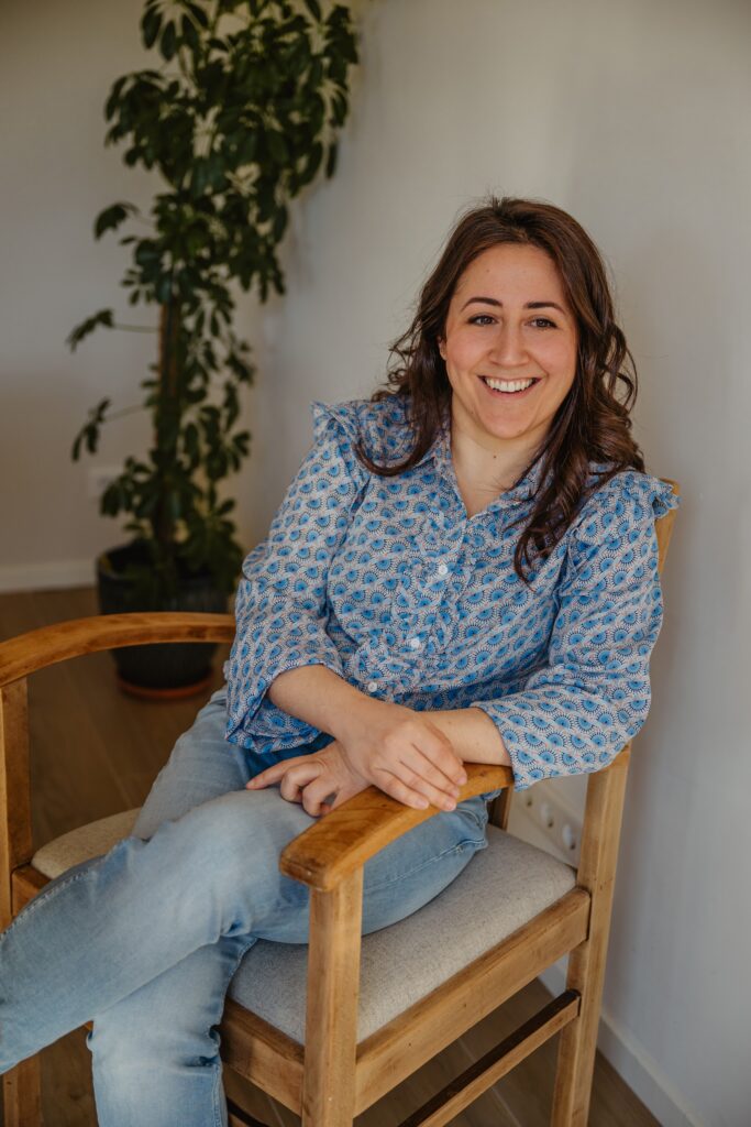 Selina Tomur - postpartum counselor
